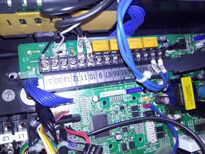 大金油冷机维修