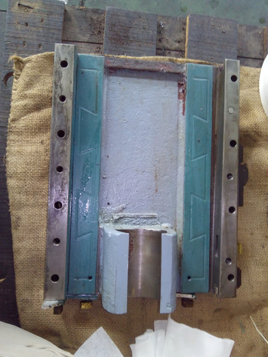 耐磨片贴塑铲刮